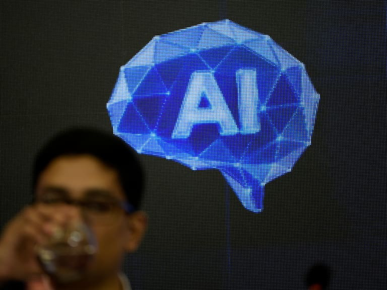 Mx - Inteligencia Artificial. (Photo by Indranil Aditya/NurPhoto via Getty Images)