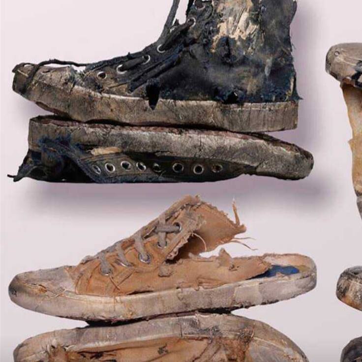 ¡Balenciaga lo vuelve a hacer! Ponen a la venta colección de ropa ‘rota’ y pagan miles de dólares por ellas
