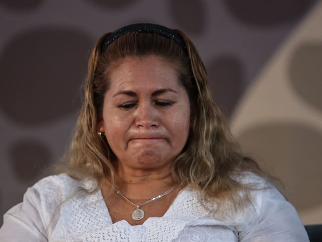 Ceci Flores reporta hallazgo de 17 fosas con restos calcinados en Lagos de Moreno