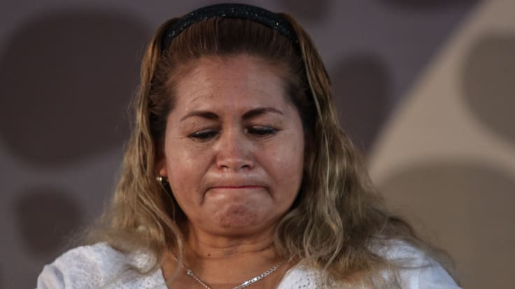Ceci Flores reporta hallazgo de 17 fosas con restos calcinados en Lagos de Moreno