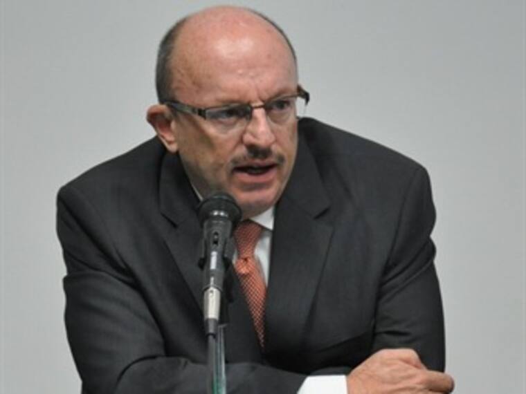 Normatividad de la ciudad de México. Simón Neumann, Secretario de Desarrollo Urbano