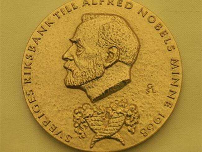 Ganan Premio Nobel de Economía los estadunidenses Sims y Sargent