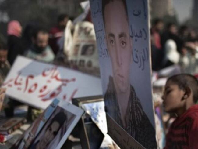 Deja dos muertos represión policial en Bahrein