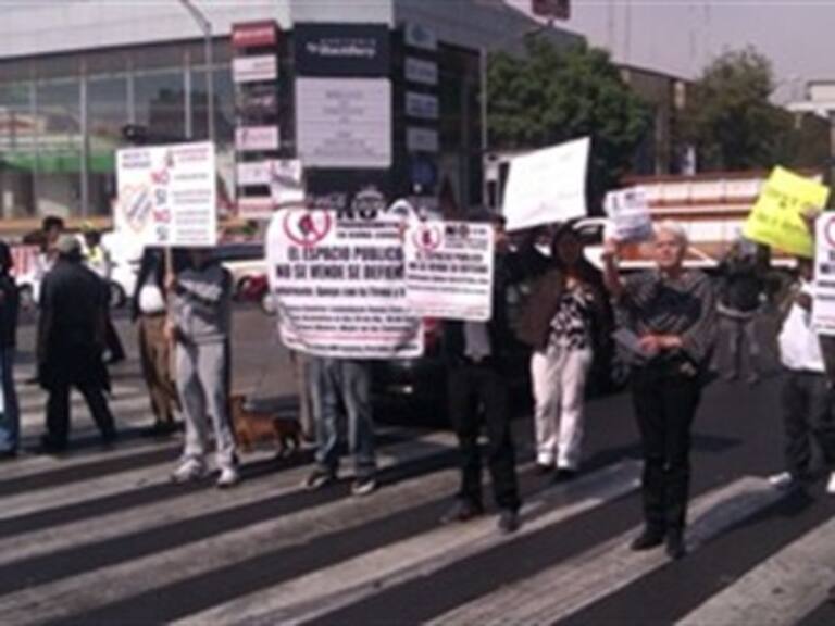 Vecinos de la Roma, Hipódromo y Condesa se pronuncian en contra de parquímetros