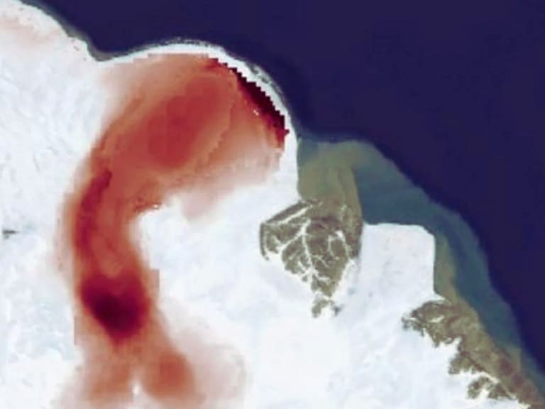 La NASA detecta un “latido rojo” en un glaciar de Noruega.