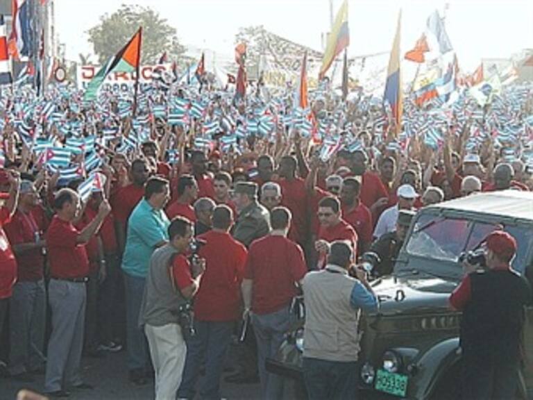 Llega cuerpo del presidente polaco a Varsovia