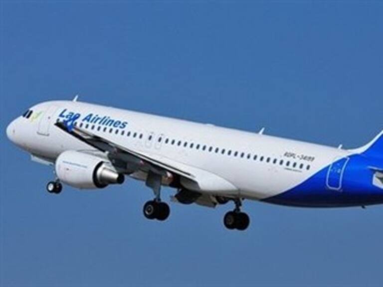 Confirma Laos muerte de 49 personas en avión accidentado en el Mekong