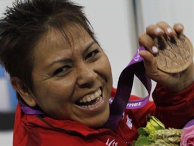 Gana Patricia Valle medalla de bronce en los 100 metros libres S3