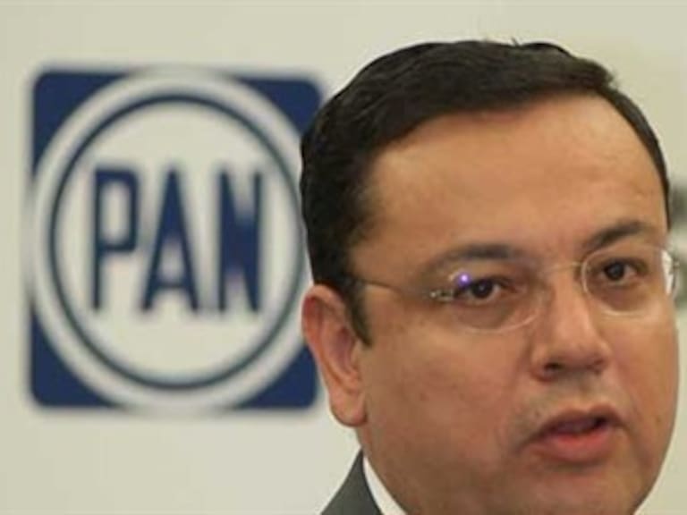 Presenta PAN queja contra PRI por uso de la selección nacional en spots