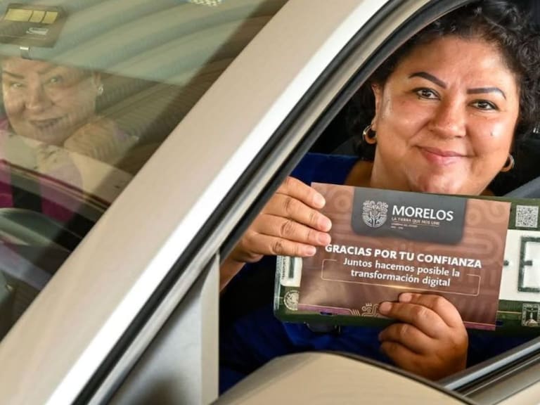 Multa de hasta 1,900 pesos por no actualizar tarjeta de circulación. X