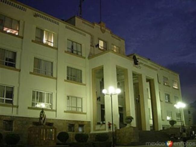Estallan dos artefactos cerca del Palacio de Gobierno de Tamaulipas