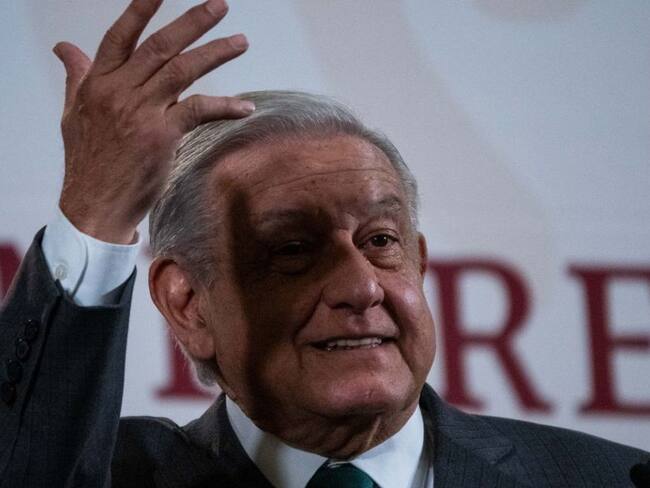 Que van a hacer huelga de brazos caídos... si siempre están: AMLO