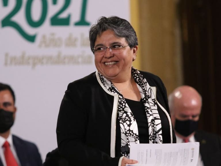 Raquel Buenrostro, será la próxima secretaria de Economía: AMLO