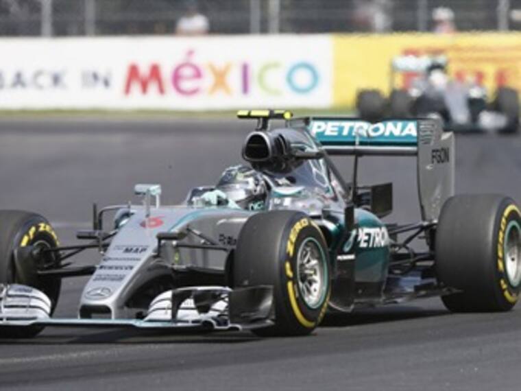 Mercedes Benz arrasó en el GP de la Ciudad de México