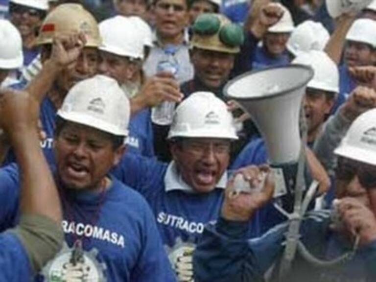 Suman 8 días de huelga en minera en Chile; diálogo en punto muerto