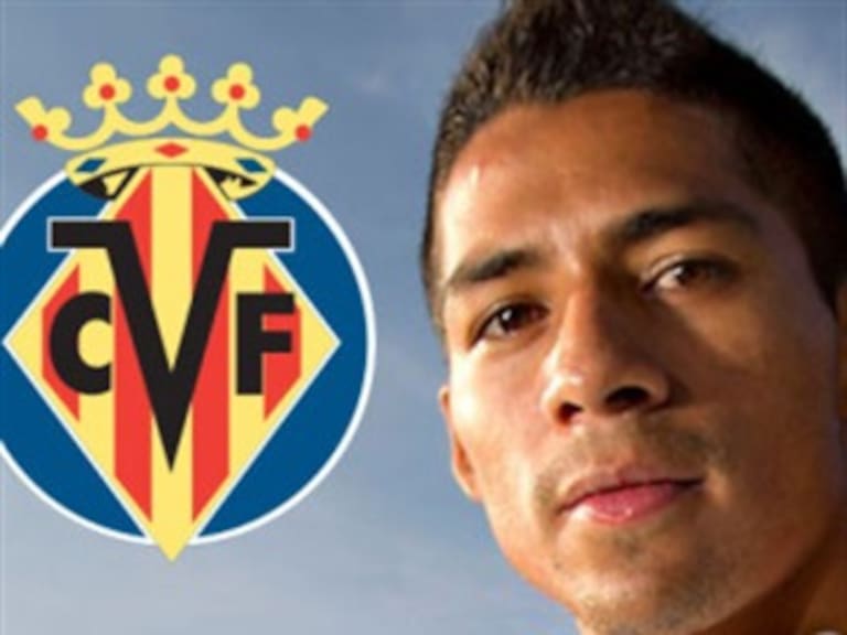 Presentan a Javier Aquino como nuevo jugador del Villarreal