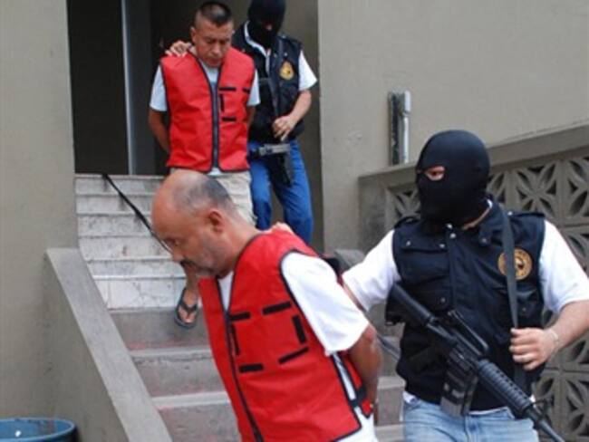 Detienen a 45 de La Familia en EU