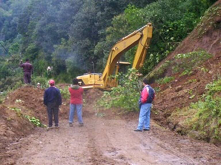Deja desgajamiento de cerro 3 muertos y 2 heridos en Puebla
