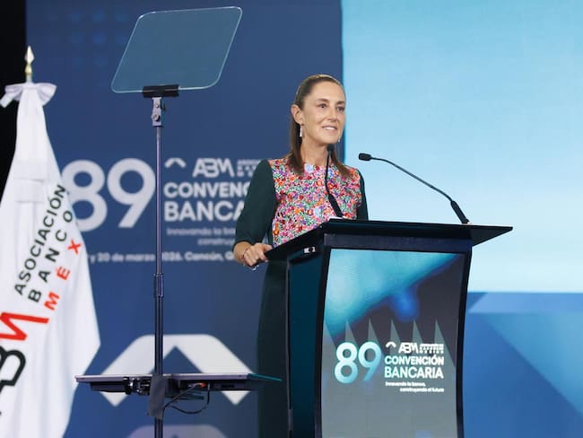 Sheinbaum lanza Ley de Infraestructura con Inversión Mixta para detonar el sector energético en la 89 Convención Bancaria