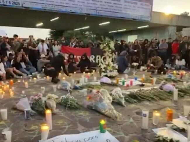 Protestan amigos y familiares de Berenice y Miguel, periodistas fallecidos en el Parque Bicentenario