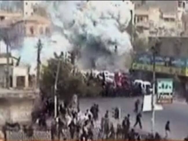 35 muertos deja explosión de 2 bombas en Pakistán