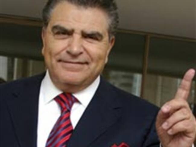 Dispuesto Don Francisco a nuevos exámenes de ADN por paternidad