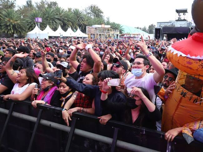 México rebasa las 322 mil muertes por COVID-19