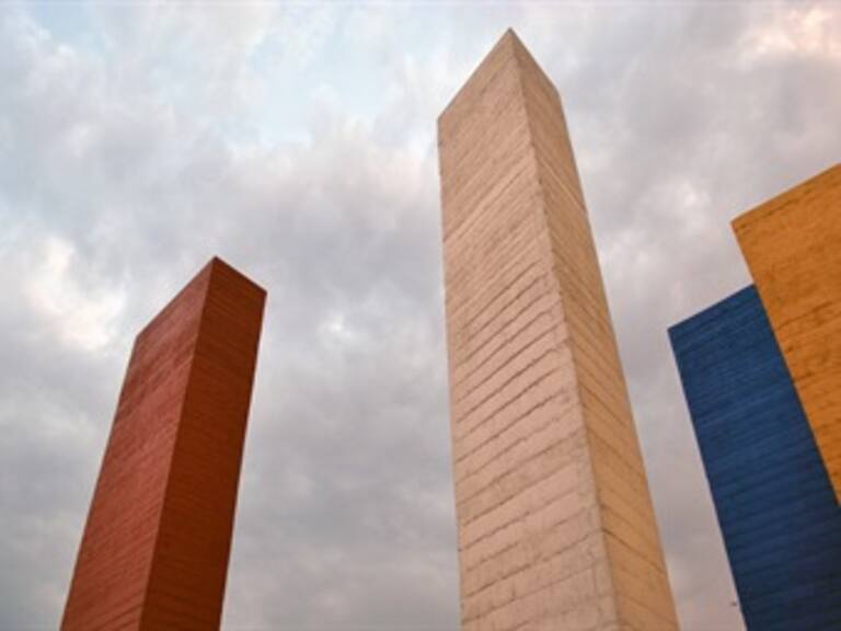 Vecinos de Satélite protestan contra inseguridad en el Edomex