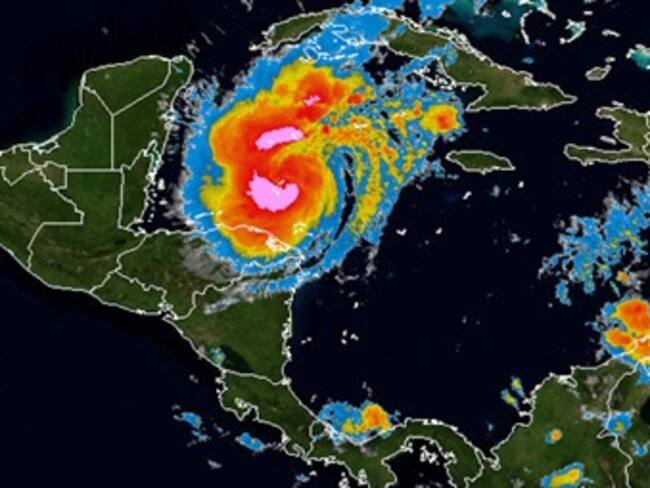 Emiten alerta naranja para sur de Quintana Roo por 'Rina'
