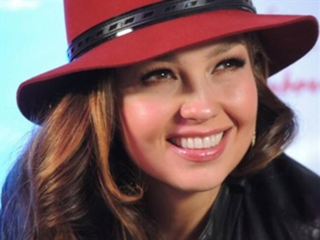 Firma Thalía autógrafos en Ciudad de México