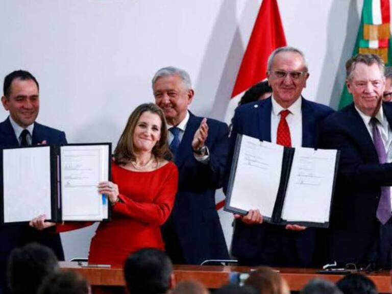 México, EU y Canadá firman cambios a T-MEC