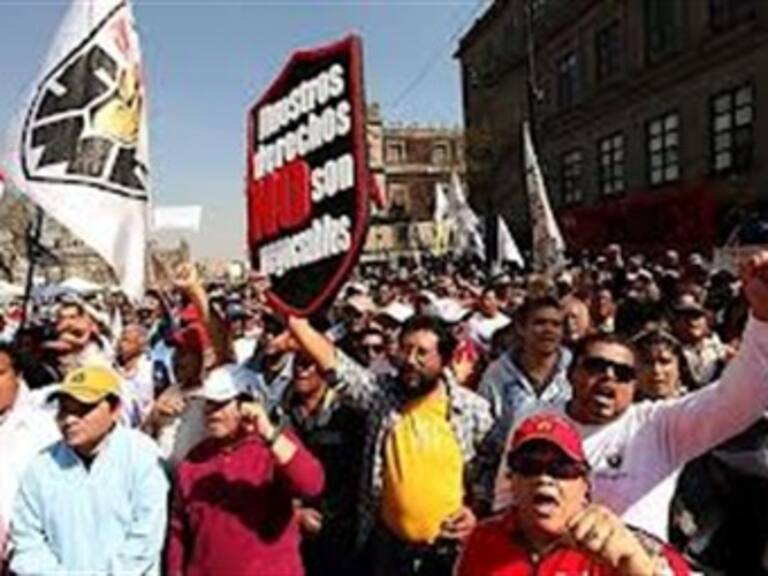 Niega Corte amparo a electricistas