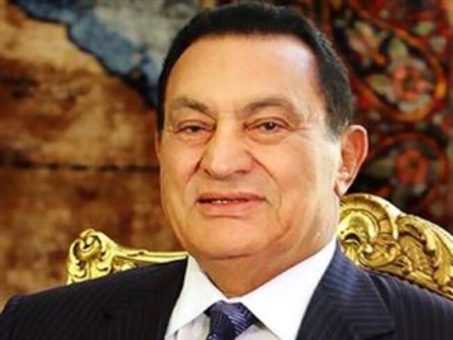 Nombra Mubarak a primer ministro