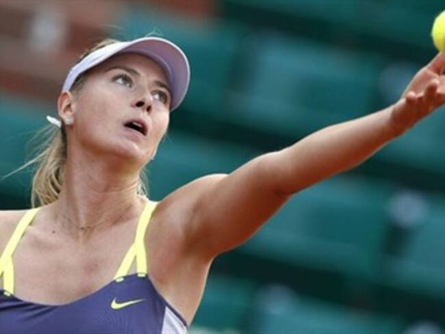 Avanza María Sharapova en la Roland Garros