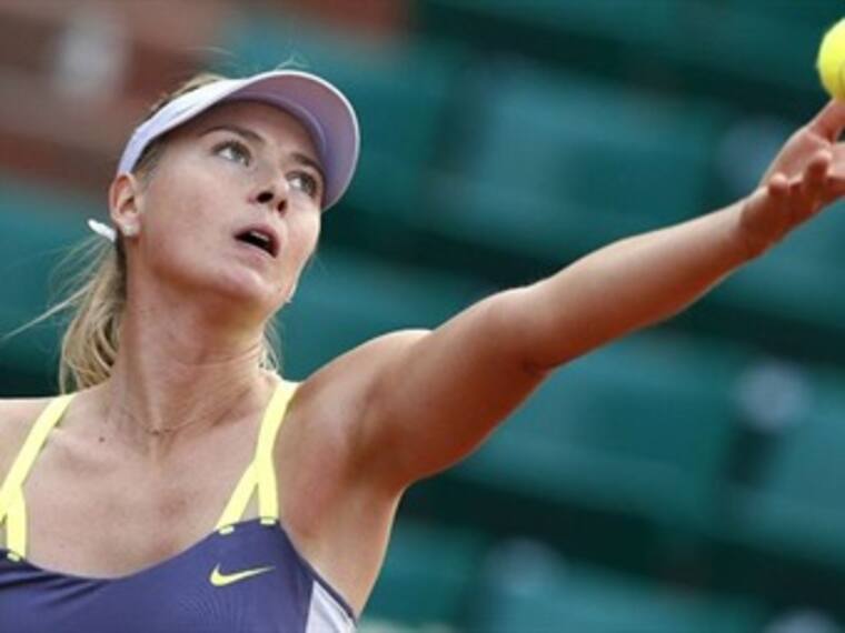 Avanza María Sharapova en la Roland Garros