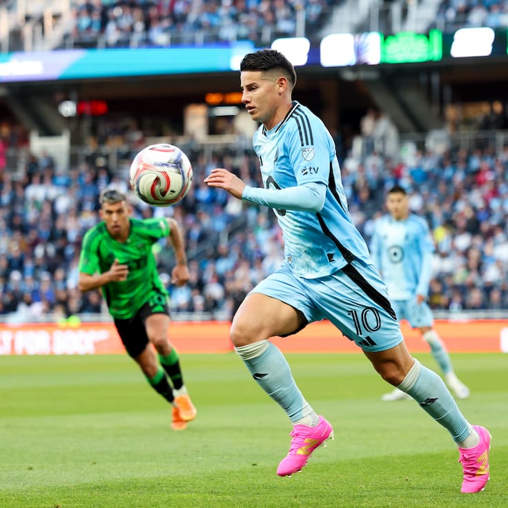 Un saludo que no ocurrió: James Rodríguez protagoniza controversia antes del Mundial | VIDEO