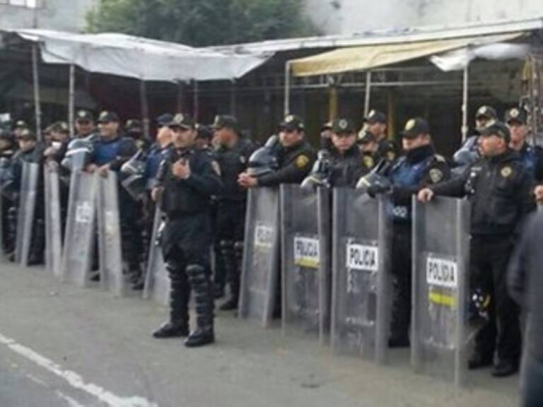 Limpia policía Eje 1 Norte