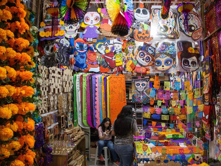 Día de Muertos dejará más de 12 mil mdp en CDMX y beneficiará a 68 mil negocios