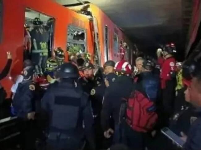 Una persona muerta y 106 heridos, el saldo de choque en Línea 3 del metro