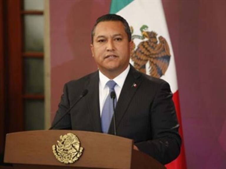 Se reúne Blake Mora con gobernador y empresarios de NL