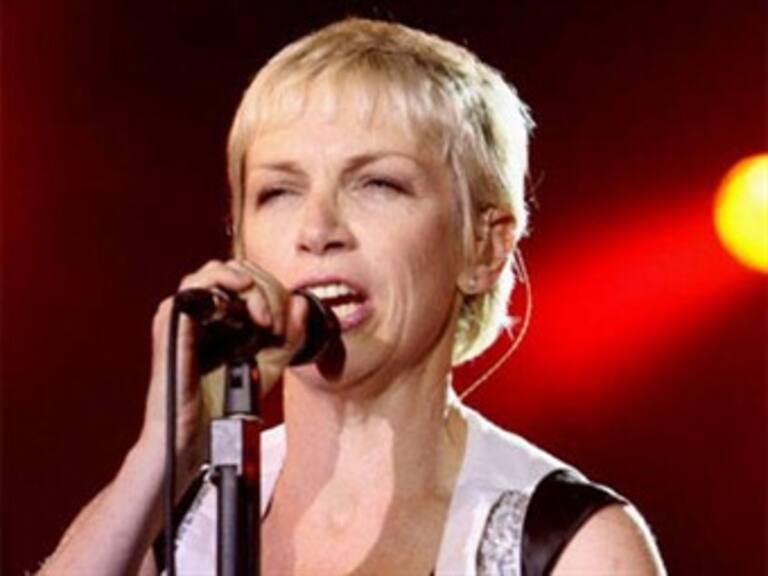 Designan a Annie Lennox Mujer de la Paz 2009