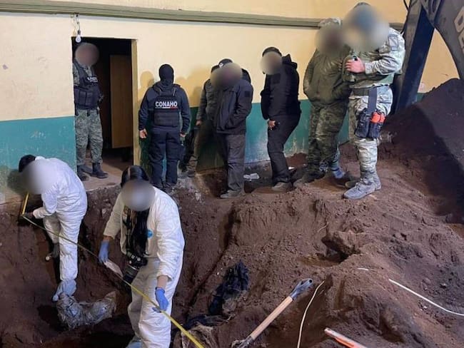 Localizan restos humanos en fosa clandestina en Tenango del Valle