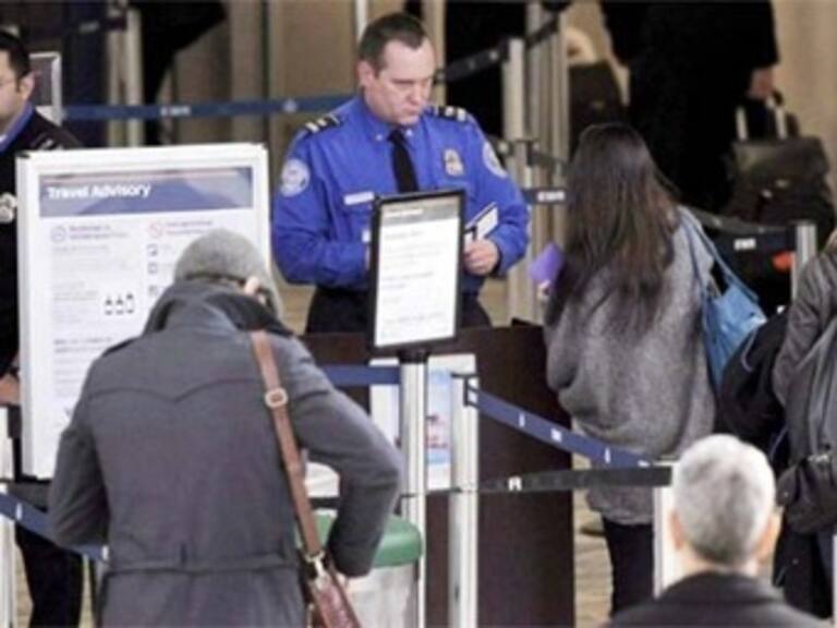Dilema entre seguridad por revisión aeroportuaria en EUA