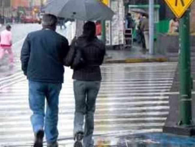 Prevén lluvia ligera por la tarde en el DF