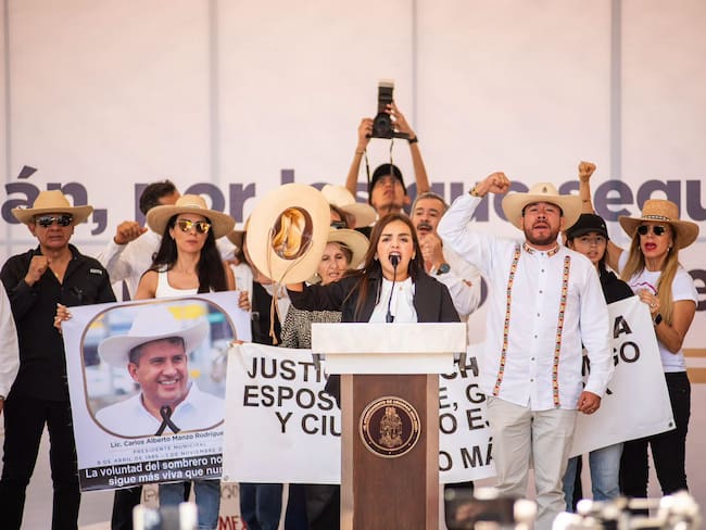Grecia Quiroz pide a la FGR atraer el caso del asesinato de Carlos Manzo