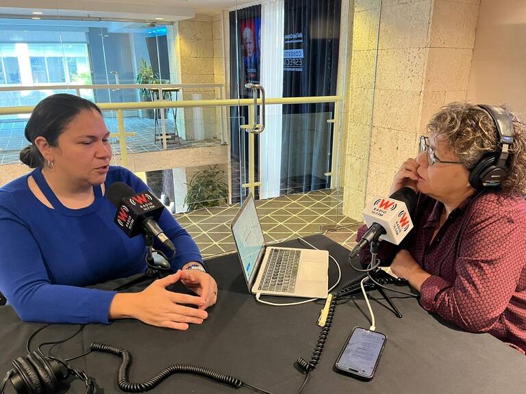 Gabriela Pacheco, presidenta de The Dream US se comprometió a seguir la lucha en defensa de los inmigrantes que a través del estudio buscan cambiar su estatus en EUA