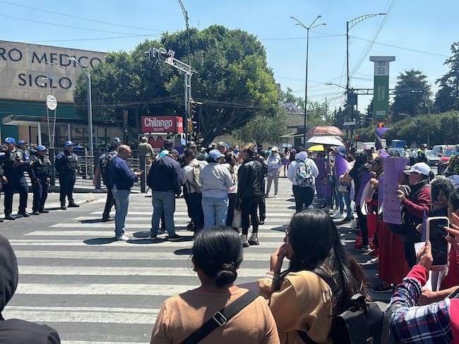 Plantón en Centro Médico CDMX: Fracasa diálogo entre ambulantes y alcaldía