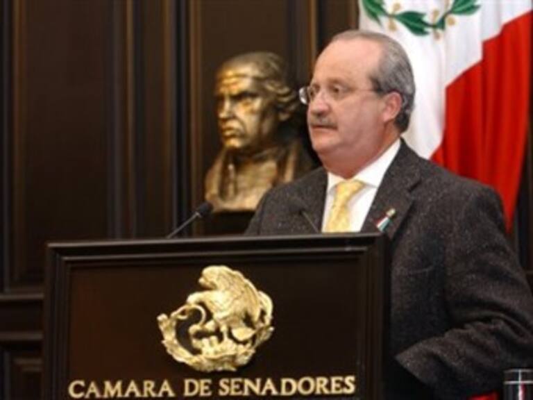 Se enfrentan senadores por disidentes cubanos