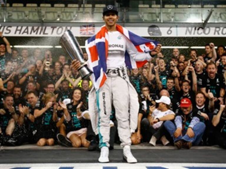 El año de Lewis Hamilton... y del futuro de Fernando Alonso