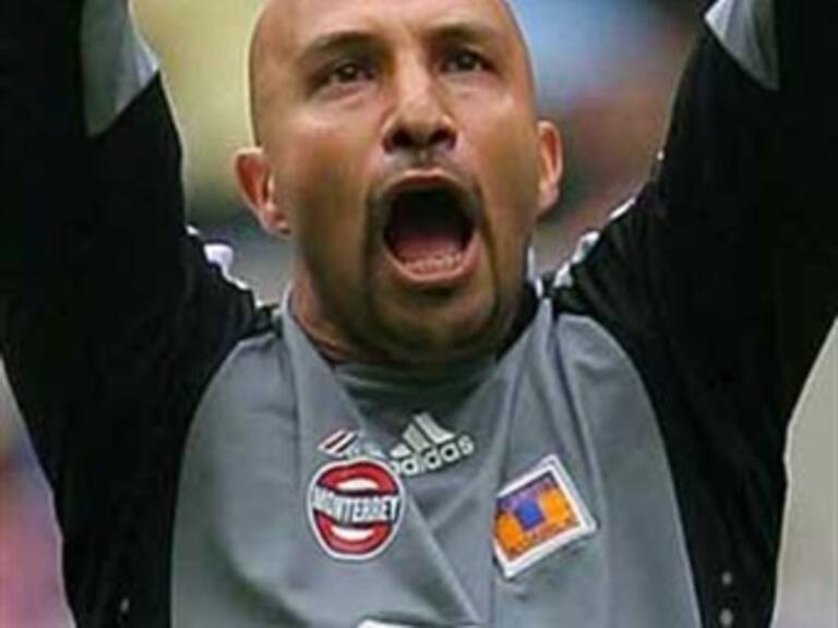 Convoca Aguirre al 'Conejo' y a 'Bofo'